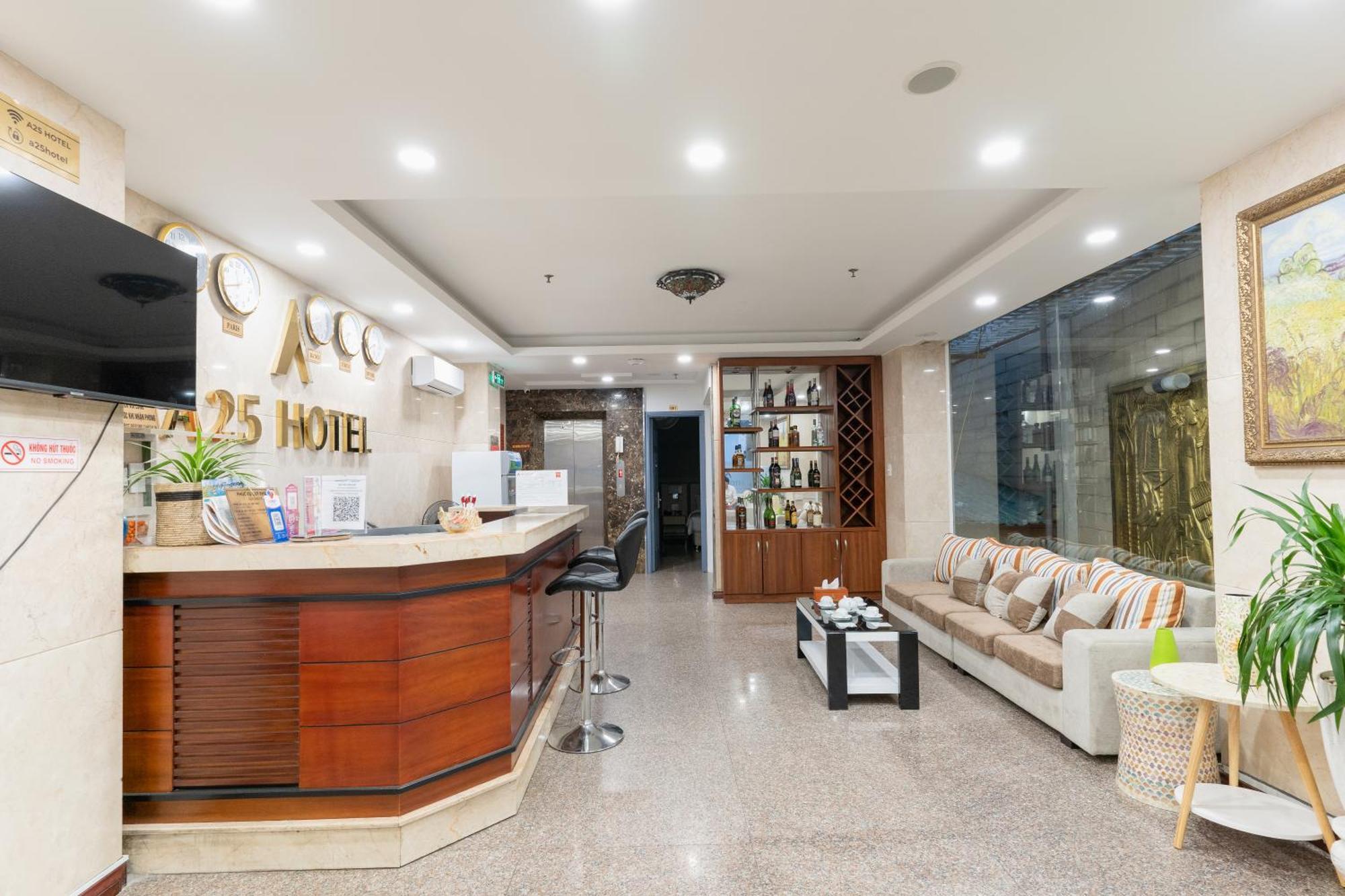 A25 Hotel - 14 Luong Huu Khanh Ho Si Minh-város Kültér fotó